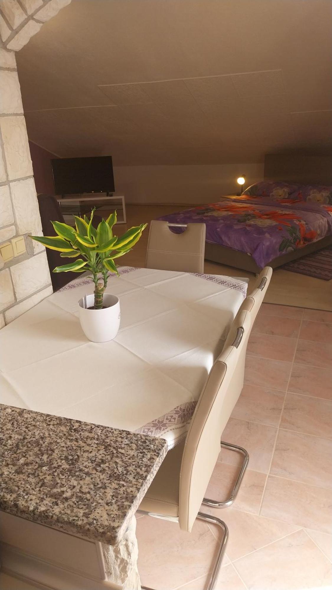 Jan3 Apartment Pula Ngoại thất bức ảnh